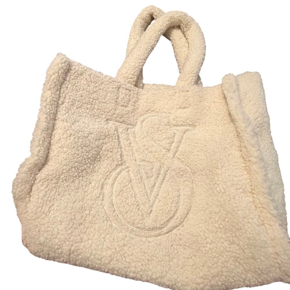 Vintage Y2K Victoria’s Secret soft plush overnight oversized shoulder bag furry